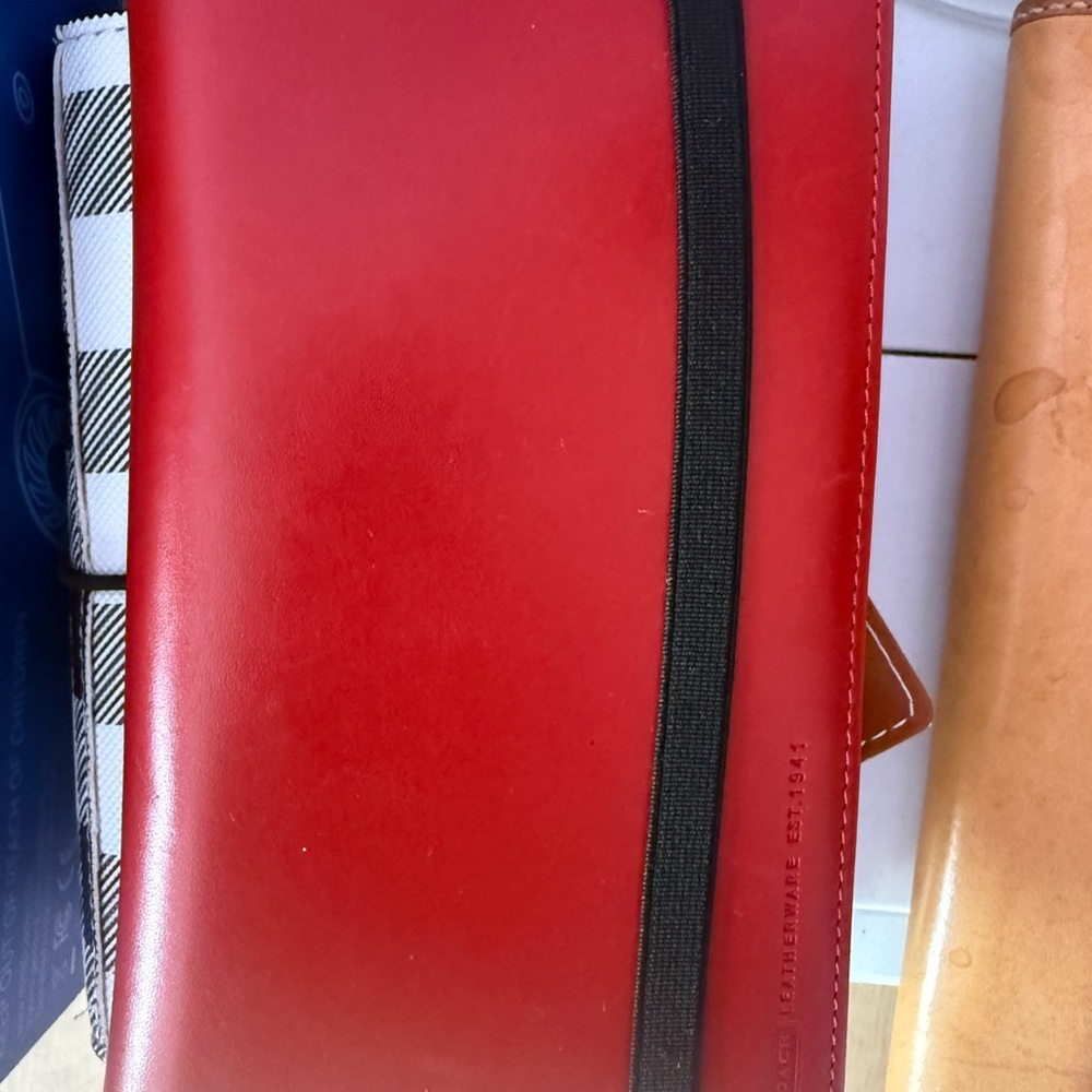 Red Leather coach phone number organizer vintage from early 2000s